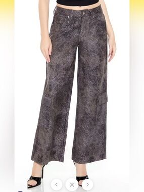 Forever 21 Metallic Wide Leg Cargo Pants - Black/Silver